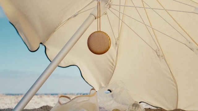 Amazon.co.jp: BANG & OLUFSEN: ポータブルスピーカー